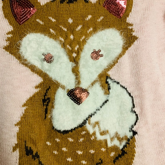 Junior Sweater - Picture 3 of 4